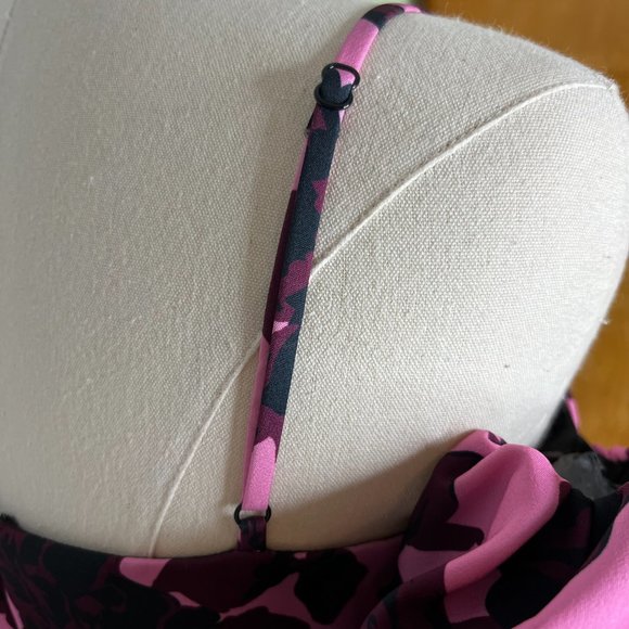 π« NWT Black Halo, Leona Dress, Size 4 - Picture 7 of 10